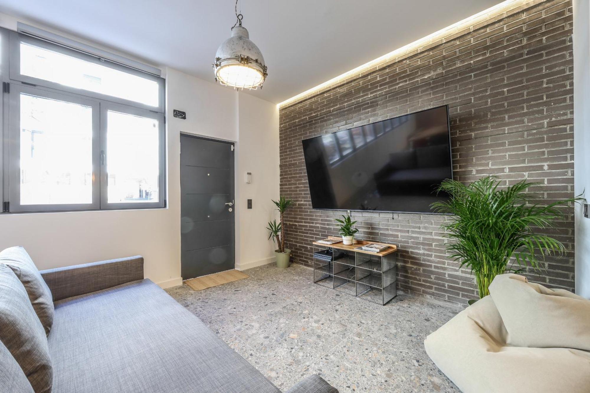 Apartamento Exclusivo Totalmente Reformado Alquiler Temporal Madrid Exterior photo